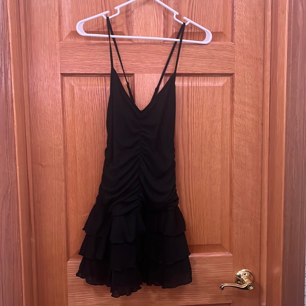 Smoke free home- barley worn- no stains
